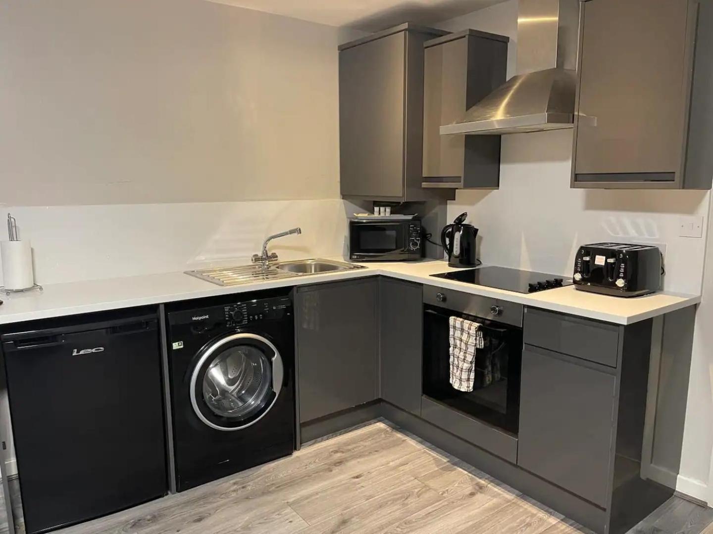 Ryan I Air I Bnb - 147-153 Mill Street - Free Parking Liverpool Bagian luar foto