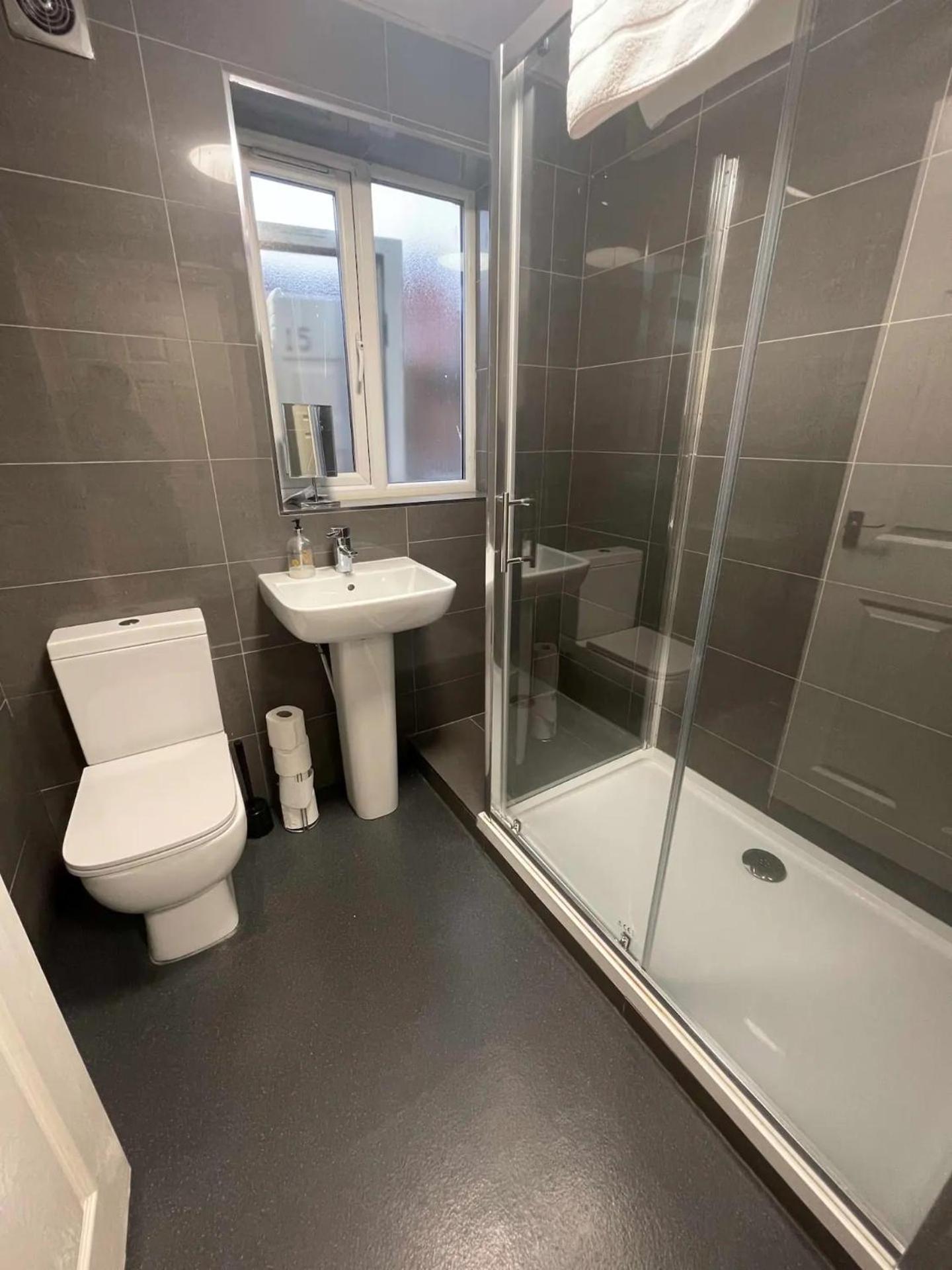 Ryan I Air I Bnb - 147-153 Mill Street - Free Parking Liverpool Bagian luar foto